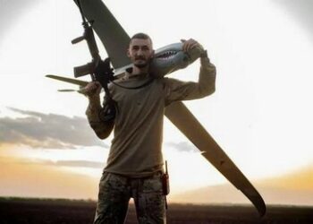 Schlüsselfigur in Kiews Drohnenprogramm stirbt bei seltsamem Autounfall