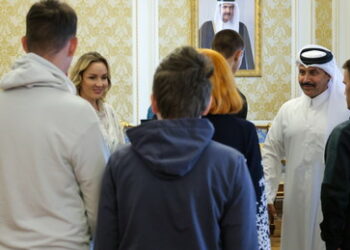 Unter Vermittlung Katars: Russland übergibt neun Kinder an die Ukraine