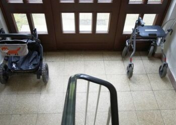 Urteil in Österreich: Corona-Übertragung ist fahrlässige Tötung