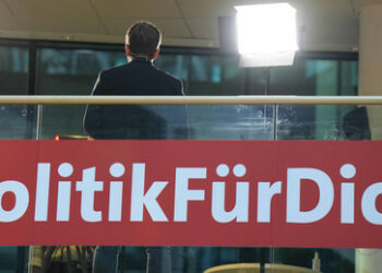 "Die Verwüstung beginnt immer im eigenen Kopf" – Über den politischen Irrsinn eines Normaldeutschen