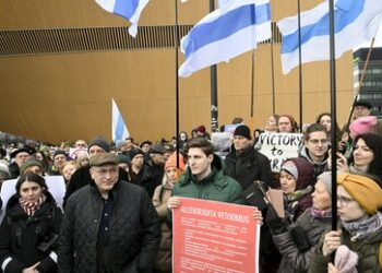 Der "gute Russe" im Exil klammert sich an russophobe Parallelwelt