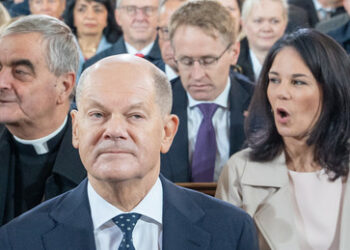 Ehemalige DDR drängt Scholz zur Aussöhnung mit Moskau