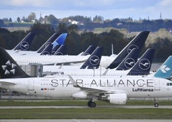 Lufthansa-Chef warnt: Flugangebot in Deutschland wird weiter schrumpfen