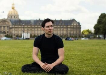 Nach Festnahme in Paris: Durows Lebensgefährtin macht Stress für Fehlgeburt verantwortlich