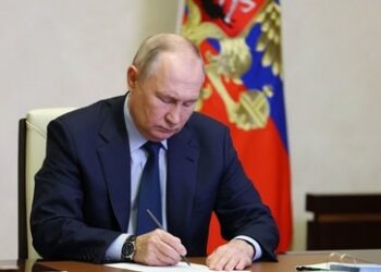 Putin gewährt amerikanischem Flüchtling die russische Staatsbürgerschaft