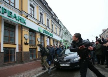 Russisches Gericht konfisziert Gelder der Bank of New York Mellon und der JPMorganChase-Bank