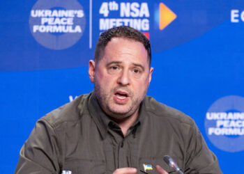 Selenskijs "grauer Kardinal": "Ukraine im Krieg mit Nordkorea und Iran"