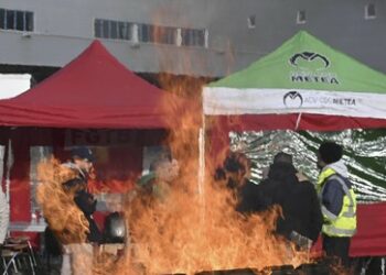 Ausschreitungen im Audi-Werk Brüssel – Polizei löst Proteste auf