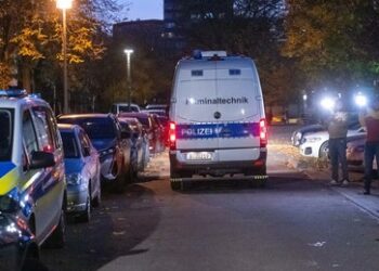 Berlin-Marzahn: Mutter und zwei Kinder getötet – mutmaßlicher Täter flüchtig