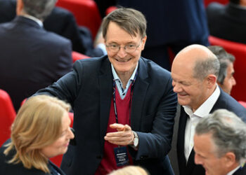 Medien: SPD plant Gesetzesinitiative, um Voraussetzungen der "Politikerbeleidigung" abzusenken