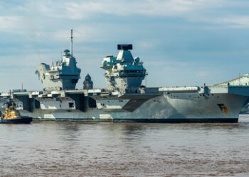 Medienbericht: Britische Flugzeugträger bei Kriegsspielen "versenkt"