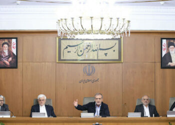 Medienbericht: Iran droht Israel mit weiterem "starken und komplexen Angriff"