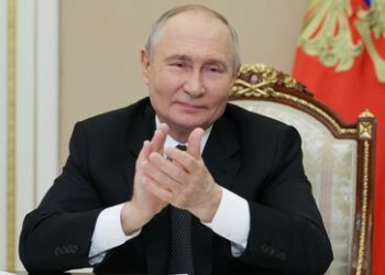 Peskow: Der nächste Präsident Russlands wird "genau wie Putin"