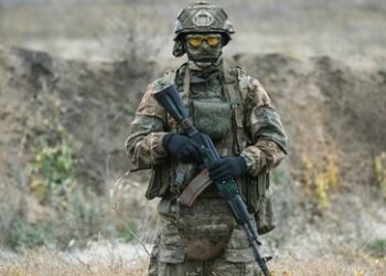 Peskow: Hunderte Russen unterzeichnen täglich Verträge mit Verteidigungsministerium