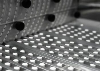 Russische Pharmafirma bringt eigenes Antithrombosemittel in Serie – Bayer will es verbieten