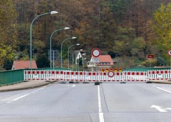 Sachsen: Weitere Elbbrücke einsturzgefährdet