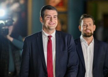 Schräge Regierungskoalition in Litauen: Sozialdemokraten gehen mit Antisemiten zusammen