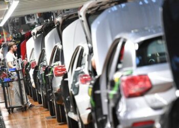 Schwarze Zukunft für die Automobilindustrie