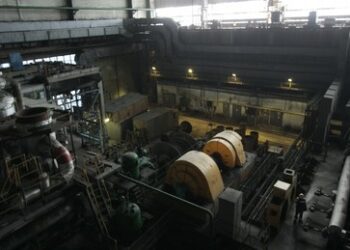 Ukrainer demontieren Wärmekraftwerk Kurachowo für Ersatzteile