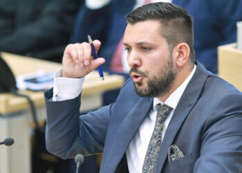 "Pressemitteilung des Kreml!" – Ukraine-Antrag der AfD nach heftiger Debatte in Magdeburg abgelehnt