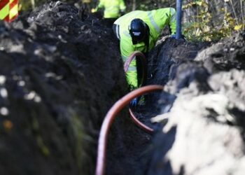 Alarmstimmung in Schweden und Finnland: Internetstörung wegen Sabotage oder Fehler bei Bauarbeiten?