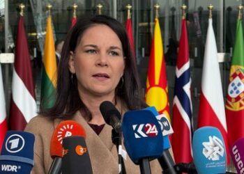 Baerbock schließt Entsendung der Bundeswehr in die Ukraine nicht aus