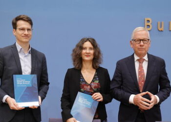 Bürokratie, Normenkontrollrat und die schleichende Entdemokratisierung