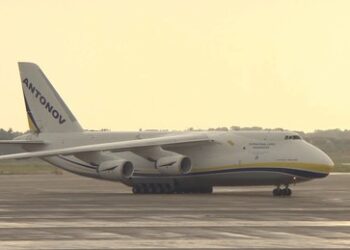 Evakuierung nach dem Fall Kabuls: Afghanische "Ortskräfte" verwüsten Flugzeuge