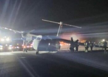 Kanada: Flugzeug fängt nach harter Landung Feuer