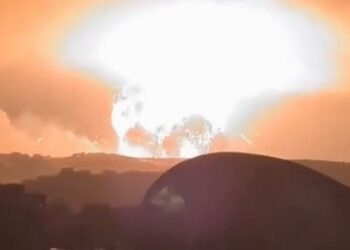 Massiver israelischer Luftangriff auf Nordsyrien löst Erdbeben aus