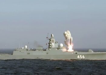 Russische Fregatten führen im Mittelmeer Manöver mit "Zirkon"-Hyperschallraketen durch