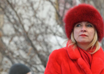 Sacharowa entlarvt Doppelmoral in Worten des deutschen Botschafters über Ukraine-Konflikt