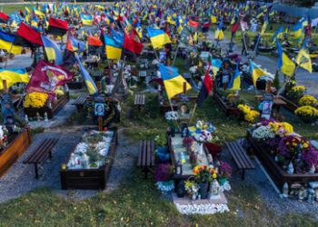 Sterberate dreimal höher als Geburtenrate: Ukraine erreicht weiteren demografischen Tiefpunkt