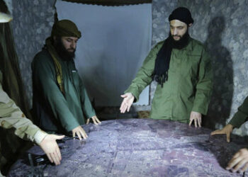 Syrien: Islamisten stehen kurz vor Hama – USA bombardieren Stellungen der proiranischen Milizen