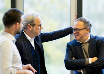 Thüringen: SPD macht weg für "Brombeer-Koalition" frei