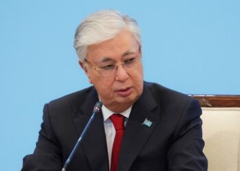 Tokajew warnt vor Provokationen und Fakes über Flugabsturz in Kasachstan