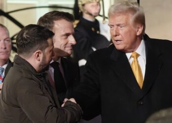 Trump hat beschlossen, sich ernsthaft mit Selenskij zu befassen