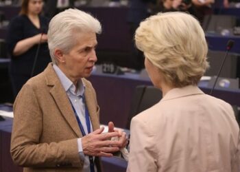 Wir bräuchten Politiker, keine Leberwürste