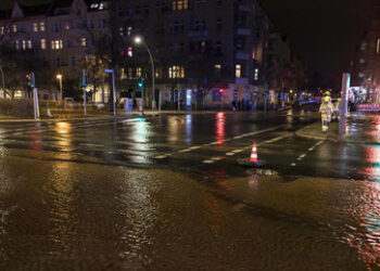 1.892 Einsätze: Berliner Feuerwehr zieht Silvesterbilanz