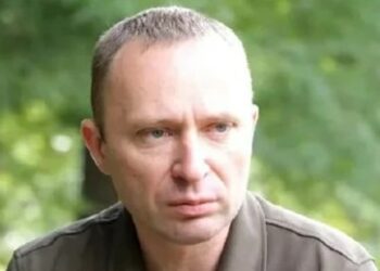 Akt der Verzweiflung: Selenskij hofft auf Stabilisierung der Front durch neuen Kommandeur