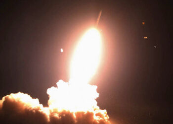 Bericht: Schiffe mit Raketentreibstoff an Bord auf dem Weg von China nach Iran