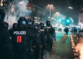 Berliner Silvester-Bilanz: Fast 40 Prozent der rund 1.400 "Böller-Täter" ohne deutschen Pass