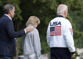 Biden verheizt die Überbleibsel der US-amerikanischen Führungsrolle in der Welt