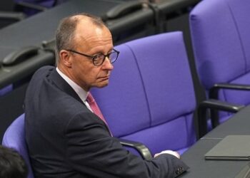 Bundestag stimmt über das "Zustrombegrenzungsgesetz" ab