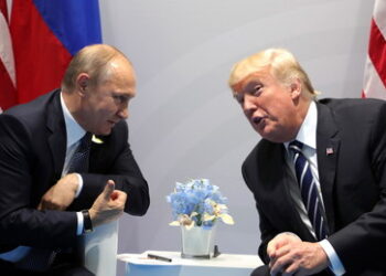 El País: EU besorgt über mögliche direkte Vereinbarung zwischen Putin und Trump