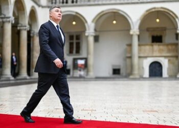 Erdrutschsieg für "Putins Pudel" bei Präsidentschaftswahl in Kroatien