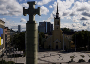 Estnische Opposition fordert Schließung der Grenze zu Russland