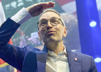 Kickl: "Keine Russland-Nähe, sondern Neutralitäts-Nähe"