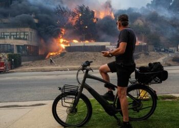 Los Angeles: Flammenmeer zerstört rund 10.000 Gebäude auf über 15.000 Hektar Land