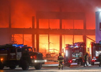 Nach ukrainischem Drohnenangriff: Notstand in russischer Stadt angekündigt